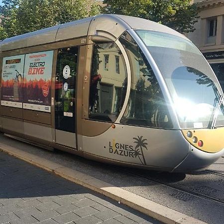 New Cheap Private Room, Kitchen , Overwieuw Sea,Tram On Spot, 12 Minutes From Nice Train Station With Tram , Beach In 17 Min Tram , Chambre Privee Pas Cher, Cuisine Equipee , Tram Sur Place, Apercu Mer, 12 Min De La Gare De Nice Avec Le Tram, 17 Min Bagian luar foto